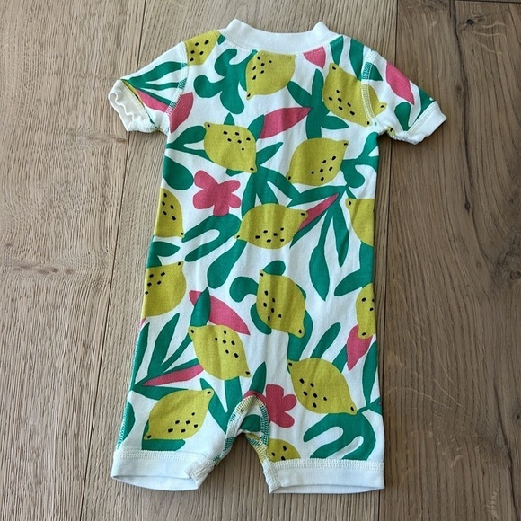 Hanna Andersson Baby Shortie Sleeper zesty Citrus 0/3m - Picture 4 of 4